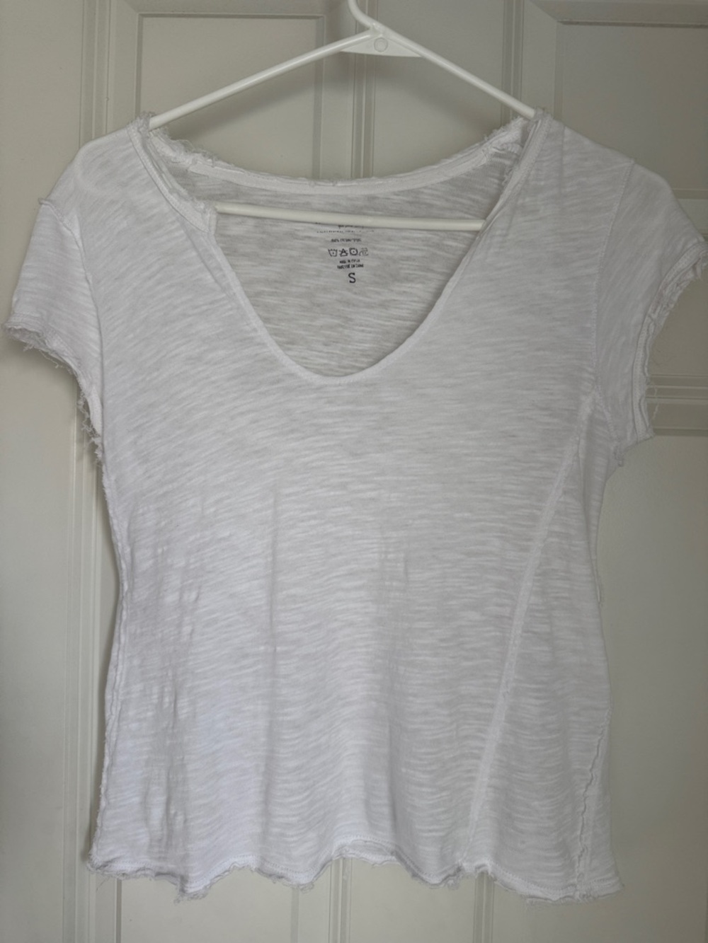 NATURAL LIFE White Slub V-Neck Short Sleeve Tee